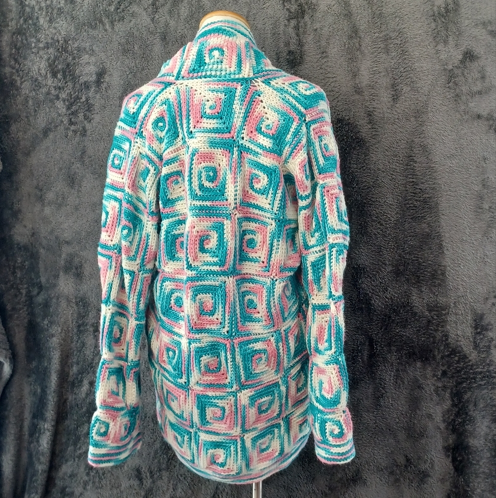 Granny Square Open Cardigan - Picture 2 of 6